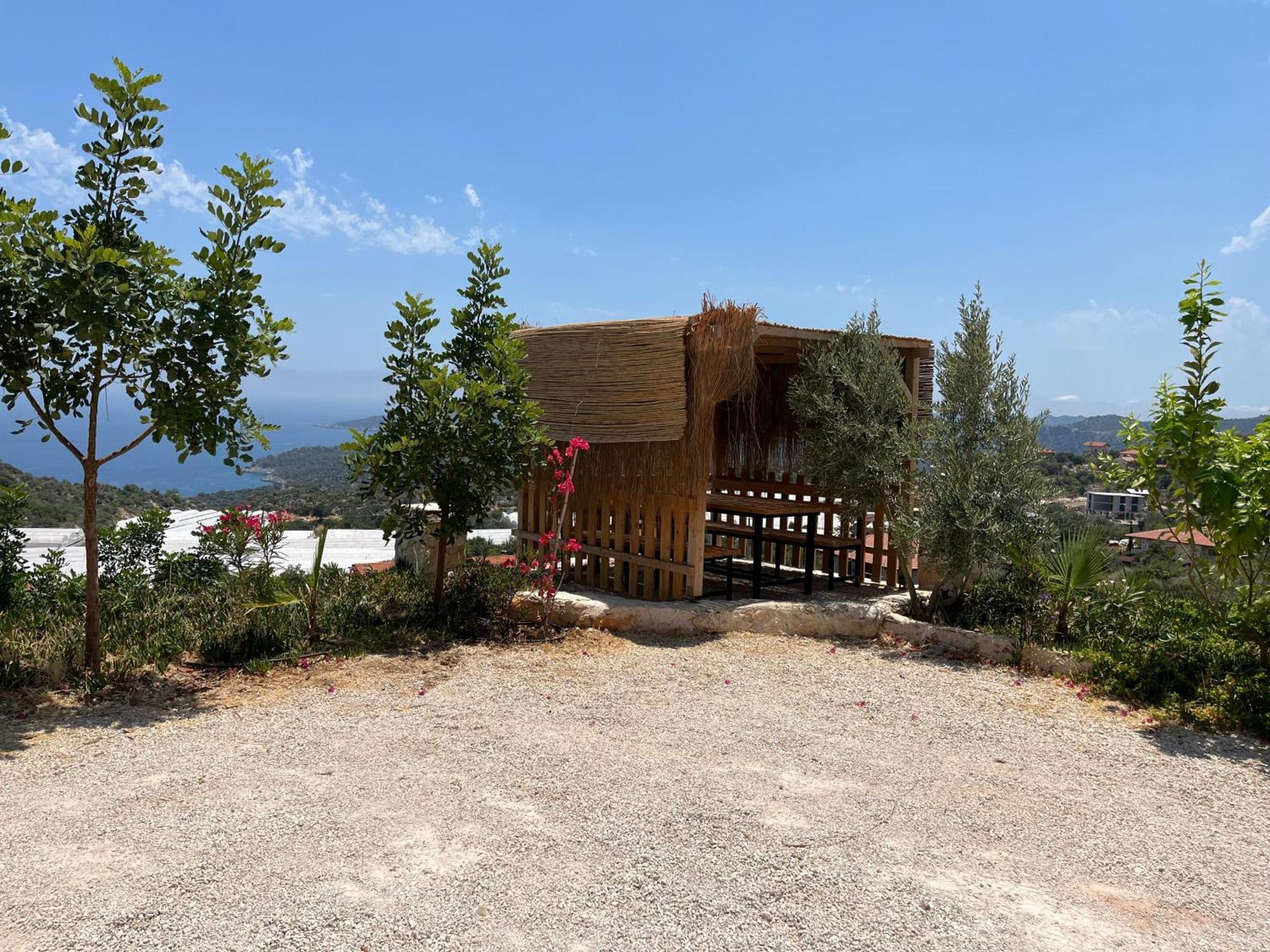 Istlada Tas Ev Apart - Kekova View Kapaklı Exterior foto